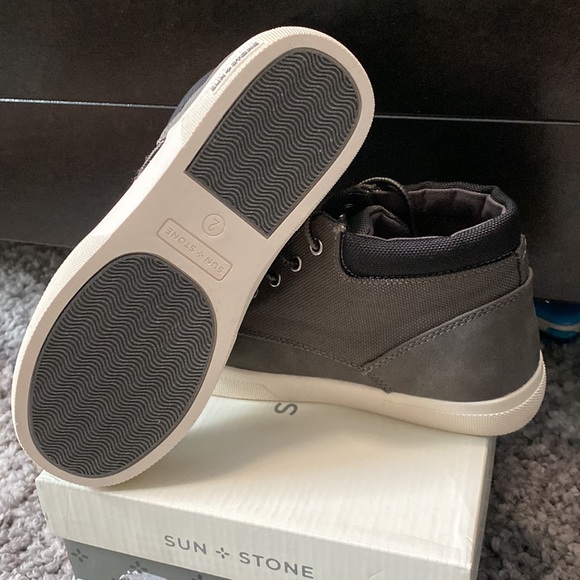 New! Boys Sun & Stone Boots - Size 2 - Picture 6 of 6